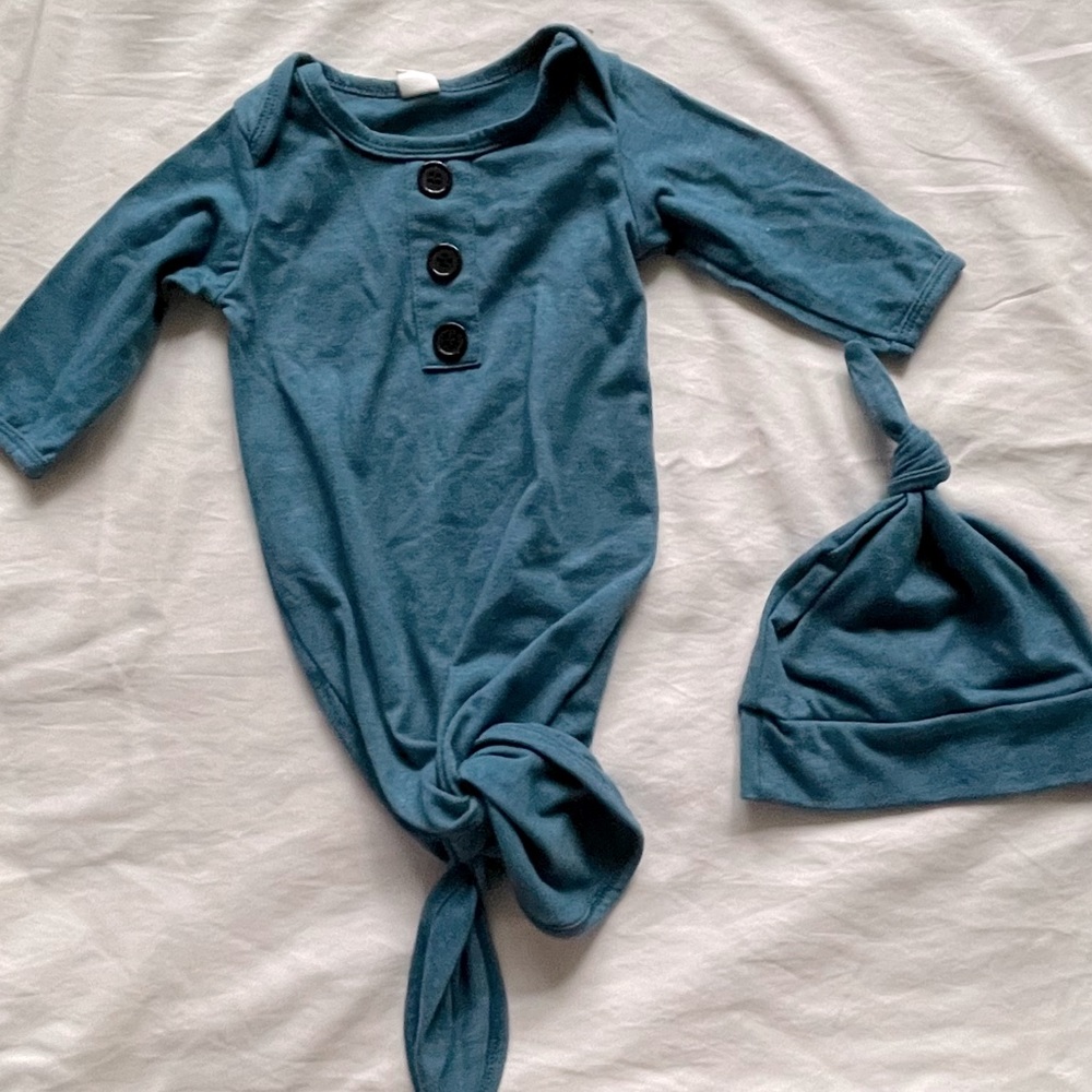 Long Sleeve Wearable Swaddle with Matching Cap